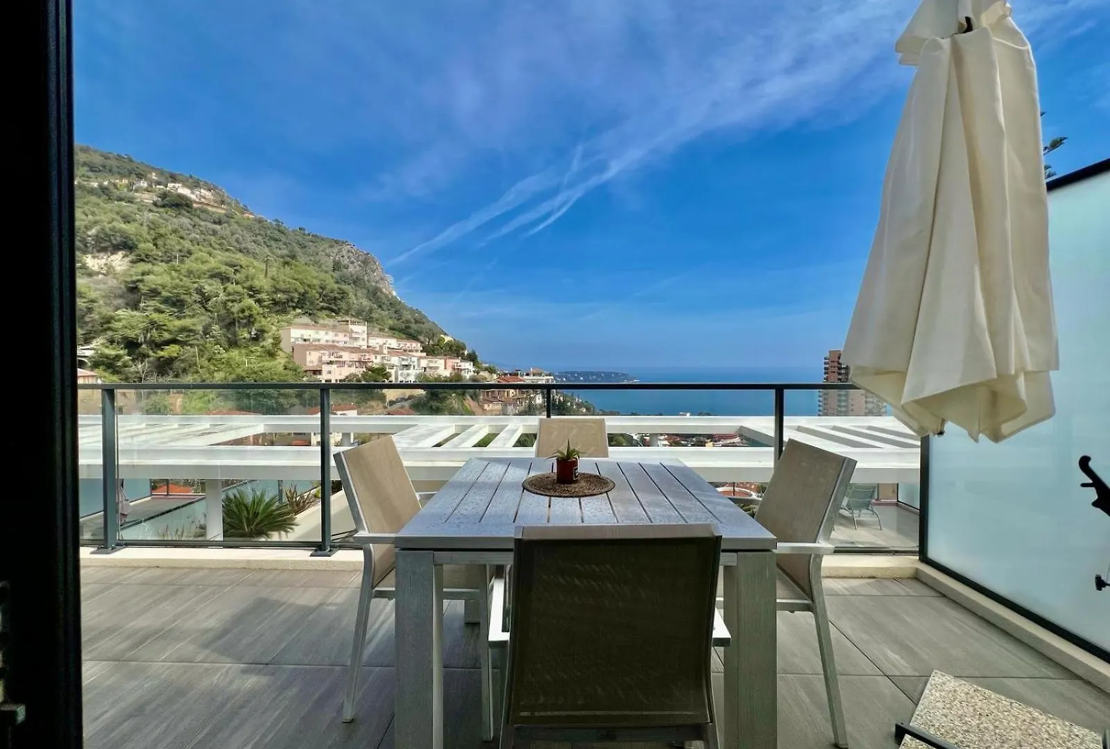 Charming T2 Apartment With Pool Around Monaco Beausoleil Hébergement de vacances